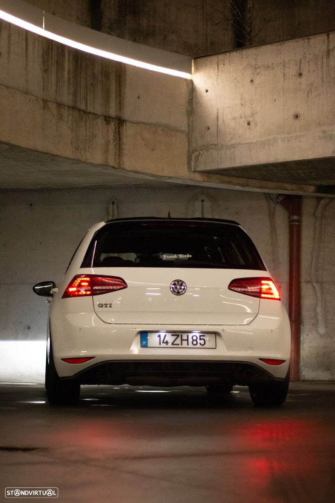 VW Golf GTI BlueMotion DSG - 4