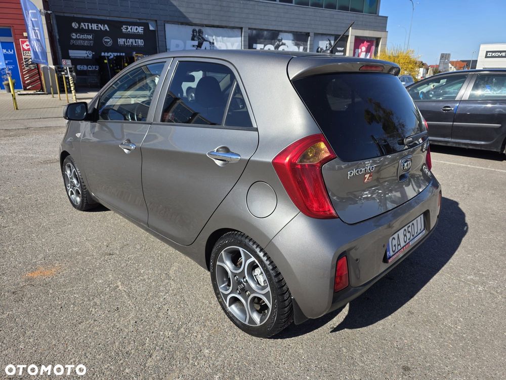 Kia Picanto 1.0 L - 5