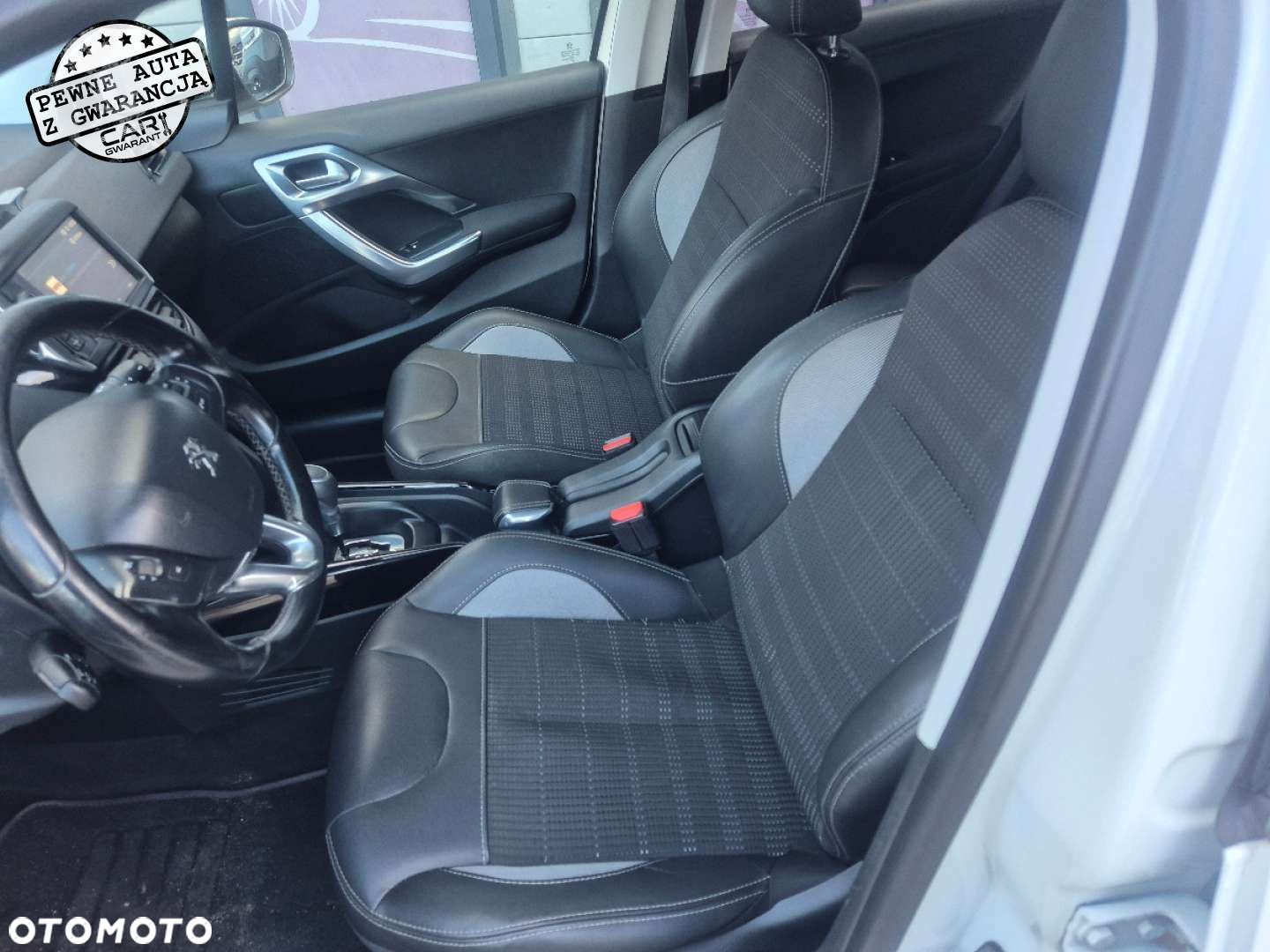 Peugeot 2008 - 10