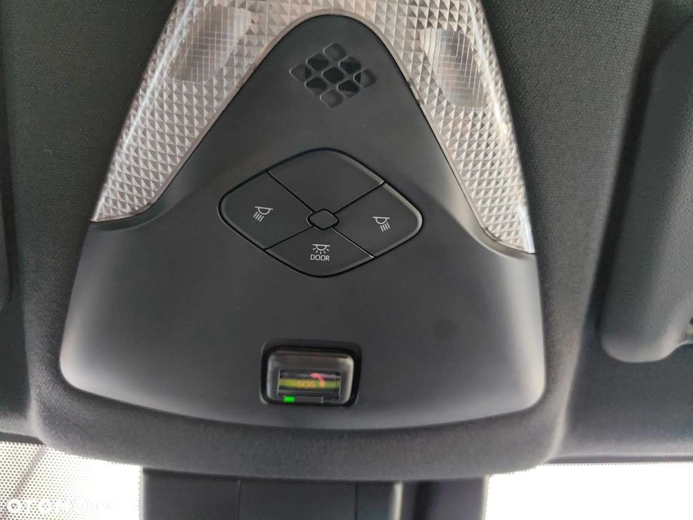Toyota C-HR 1.8 Hybrid GPF Executive - 26