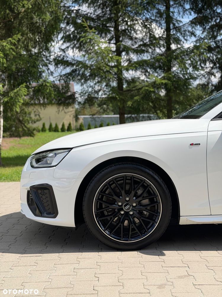 Audi A4 Avant 40 TDI mHEV Quattro S Line S tronic - 4