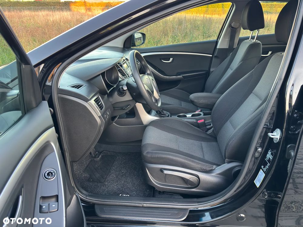 Hyundai i30 1.6 CRDi BlueDrive Comfort - 6