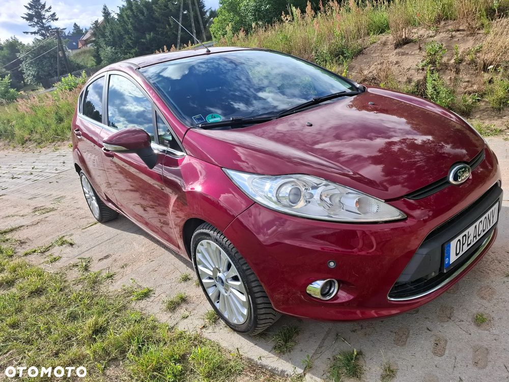 Ford Fiesta 1.6 TDCi SYNC Edition - 27