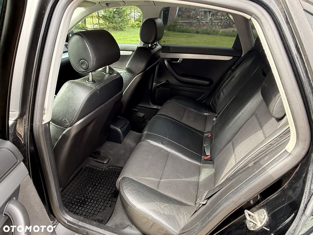 Audi A4 Limousine - 7