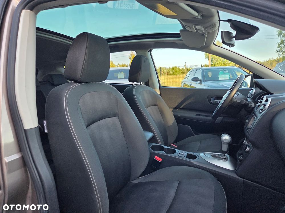 Nissan Qashqai 2.0 Tekna Premium CVT - 23