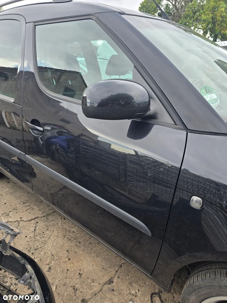Drzwi prawy przód skoda Roomster w kolorze 9910 - 2