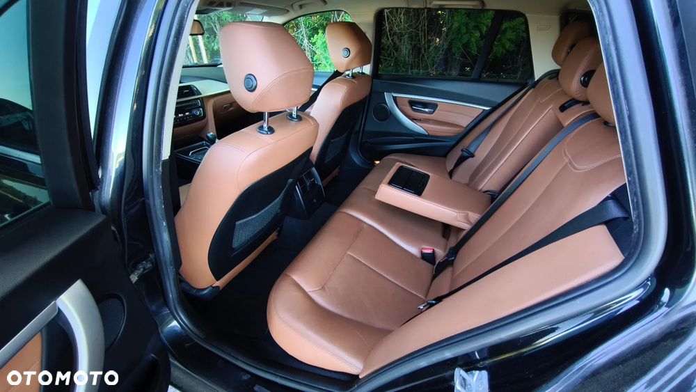 BMW Seria 3 316d Luxury Line EU6 - 11