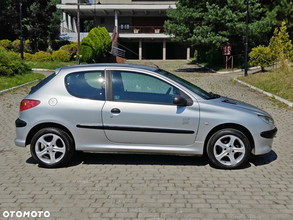 Peugeot 206 60 Pop Art - 11