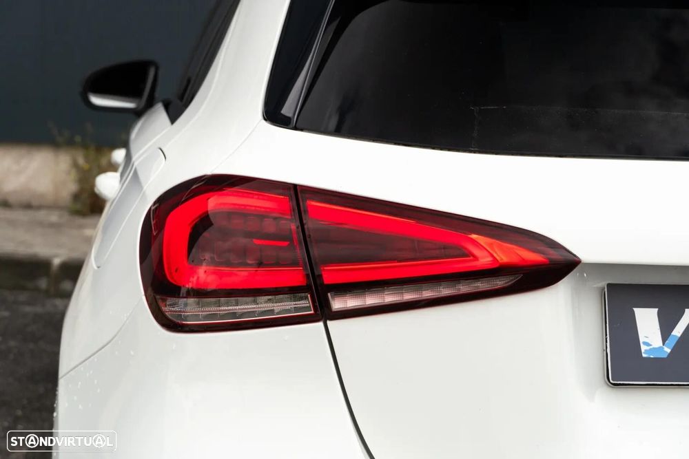 Mercedes-Benz A 180 d AMG Line Aut. - 38