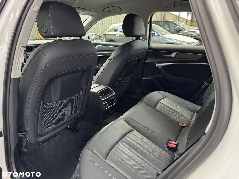 Audi A6 - 12