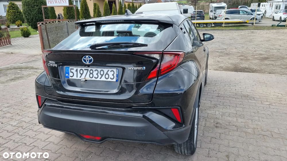 Toyota C-HR Business-Edition - 17