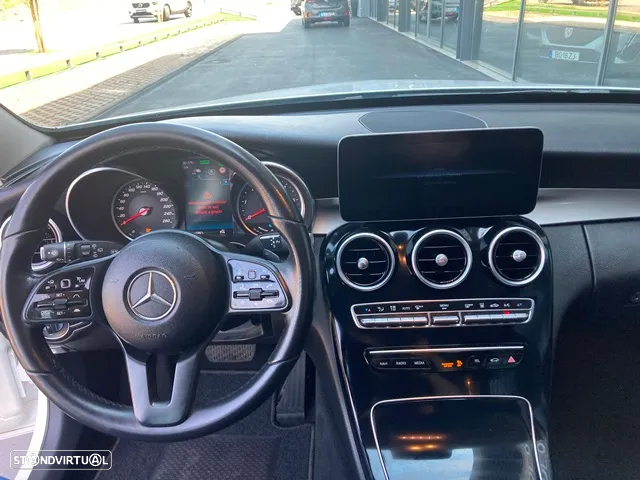 Mercedes-Benz C 300 de Avantgarde - 20