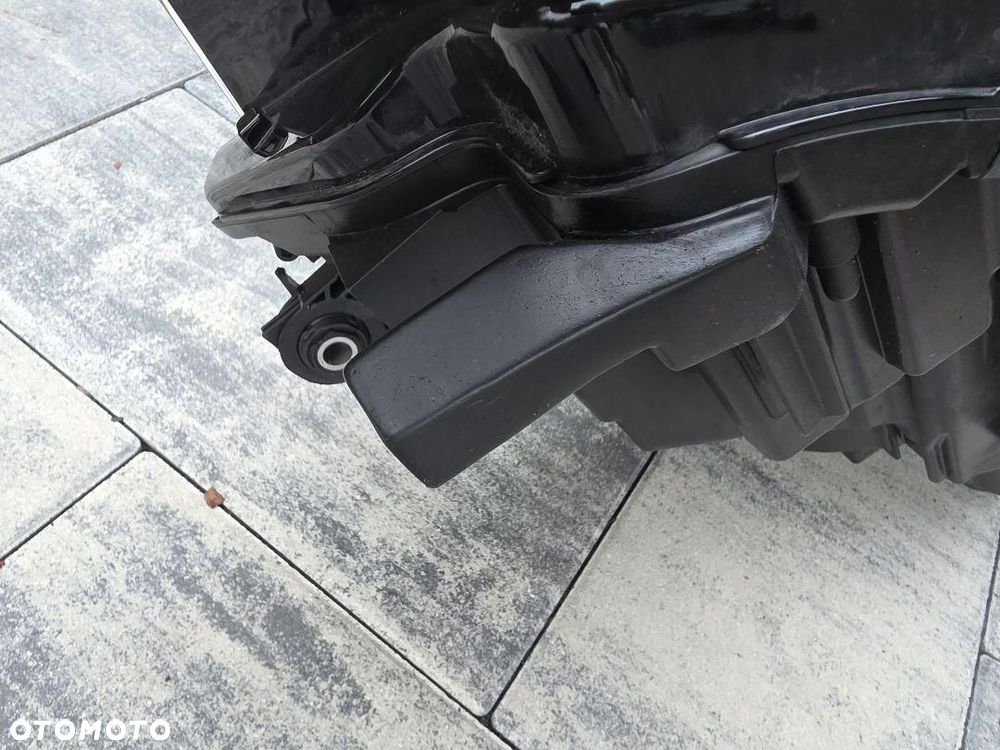 SKODA OCTAVIA 4 IV 5E4 LIFT Lampa lewa Kompletna Full Led Basic 5E4941009 - 10