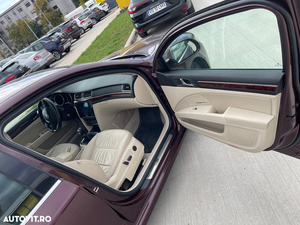 Skoda Superb 2.0 TDI 4X4 Elegance - 15