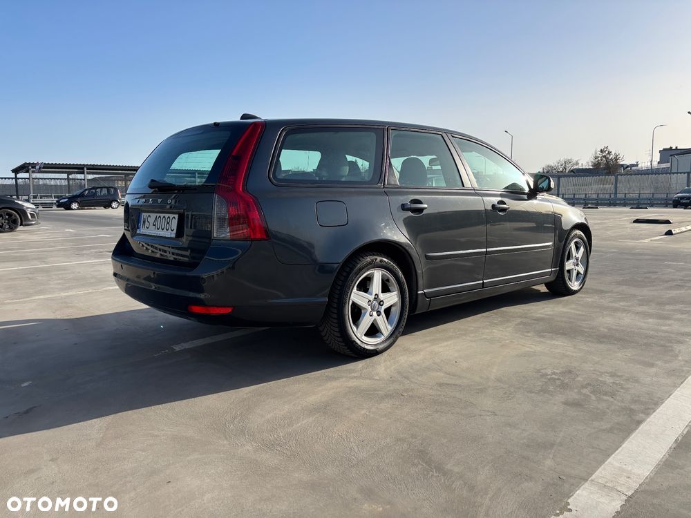 Volvo V50 2.0D Momentum - 7