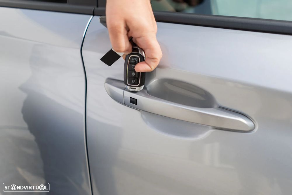 Hyundai Kauai EV 64 kWh Premium - 25