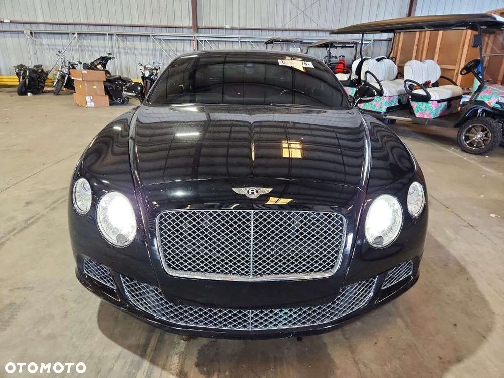 Bentley Continental GT - 7