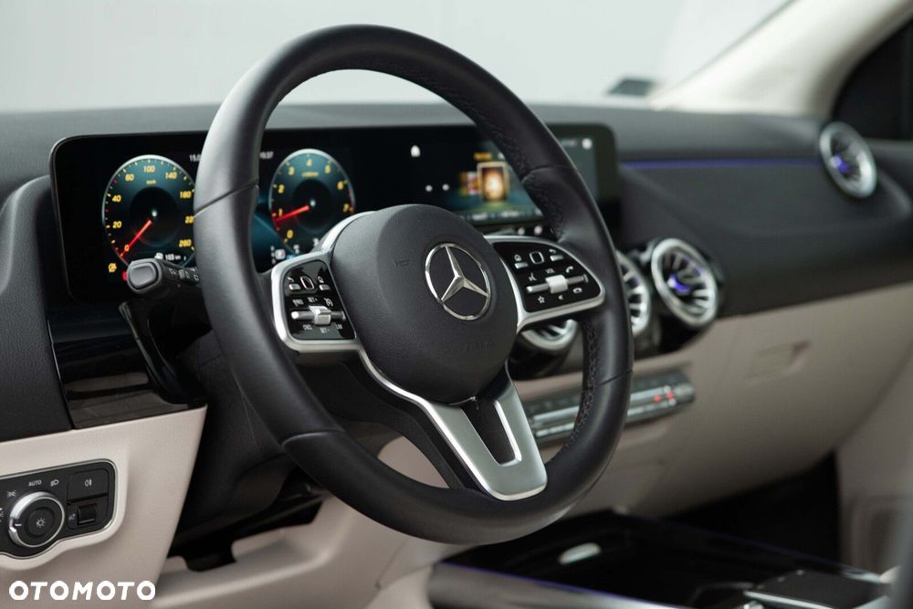 Mercedes-Benz GLA 200 mHEV Progressive 7G-DCT - 21