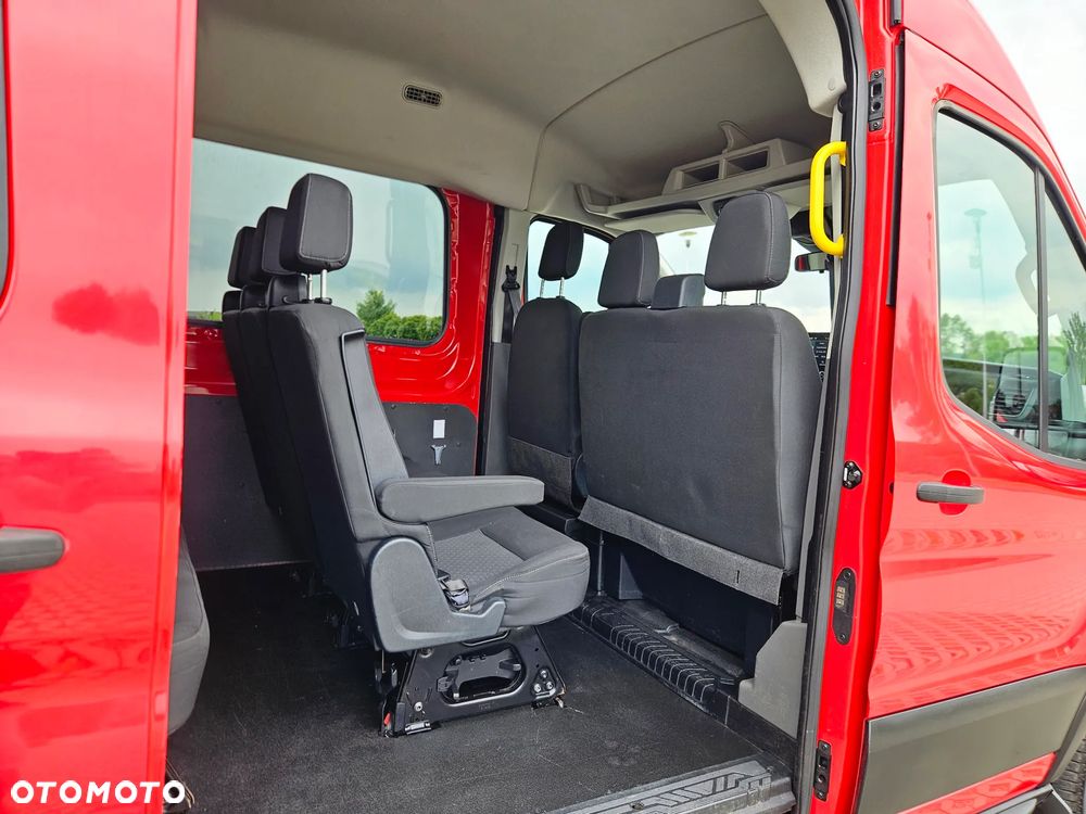 Ford Transit Kombi L2H3 Limited - 26