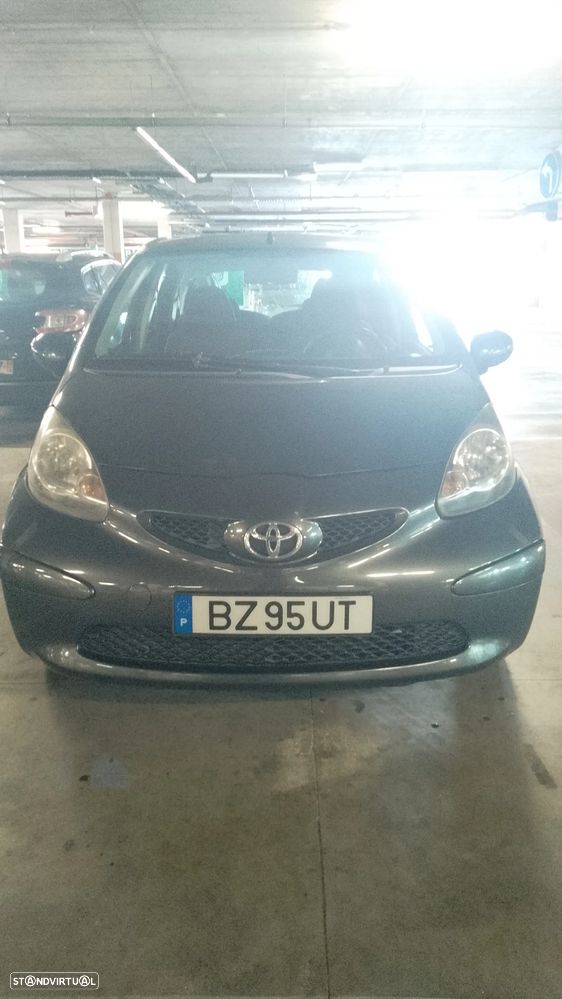 Toyota Aygo Standard - 13