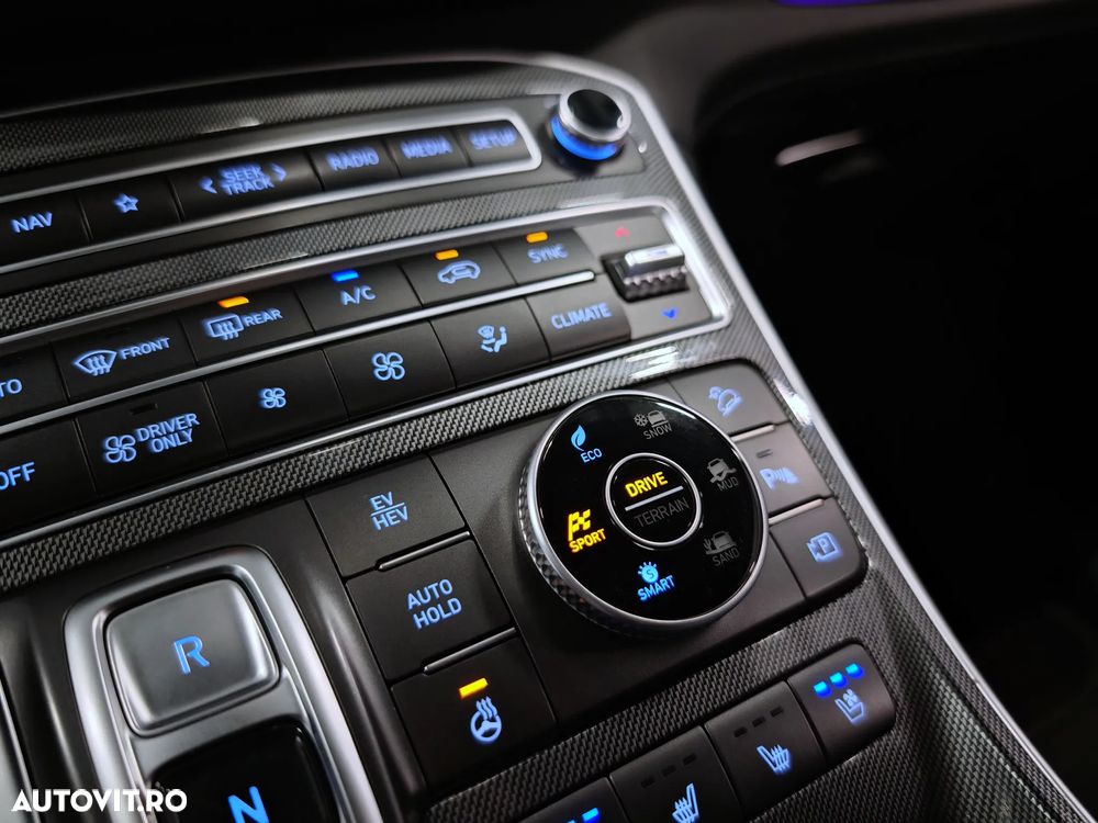 Hyundai Santa Fe 1.6 Plugin-Hybrid 4WD Prime - 23