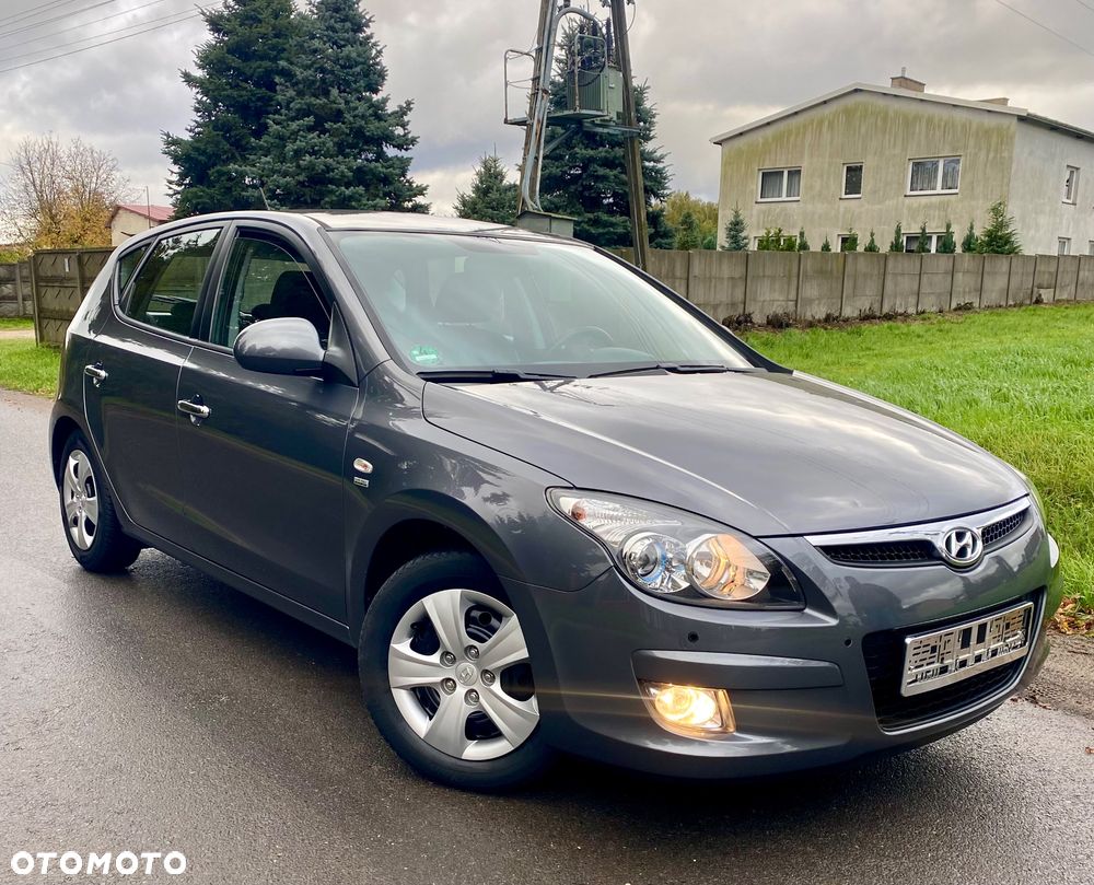Hyundai i30 i30cw 1.6 CRDi FIFA WM Edition - 8
