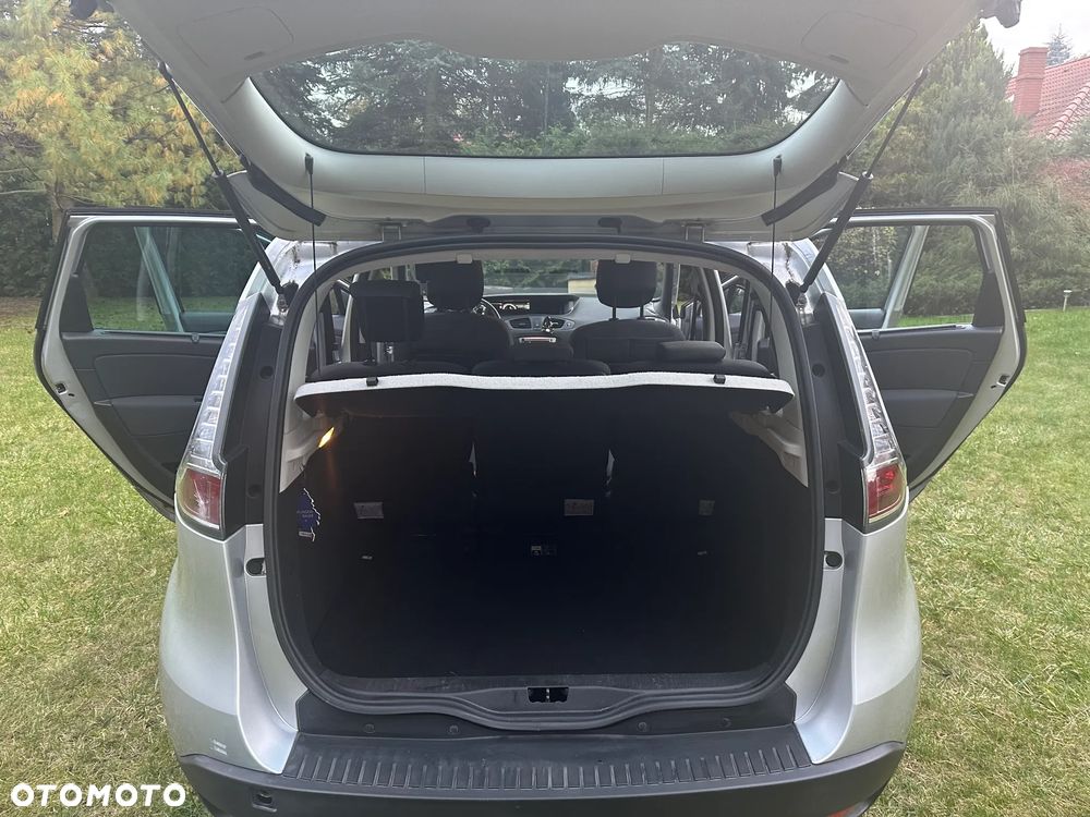 Renault Scenic - 8