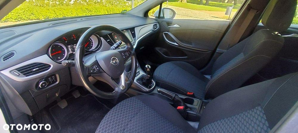 Opel Astra - 6