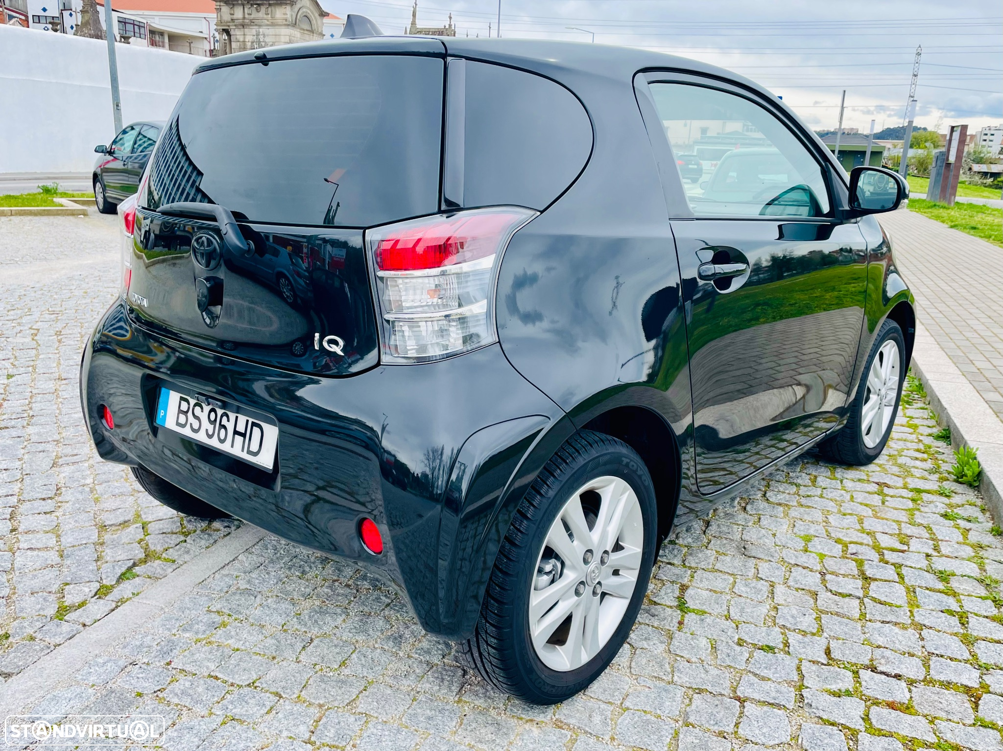 Toyota iQ 1.0 VVT-i 2 NAVI+Bluetooth - 6
