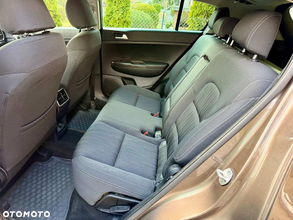 Kia Sportage 1.6 GDI L 2WD - 11