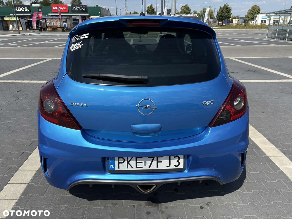 Opel Corsa 1.6T OPC - 6