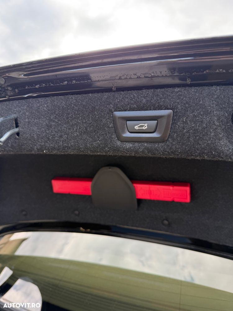 BMW Seria 5 520d xDrive AT - 11