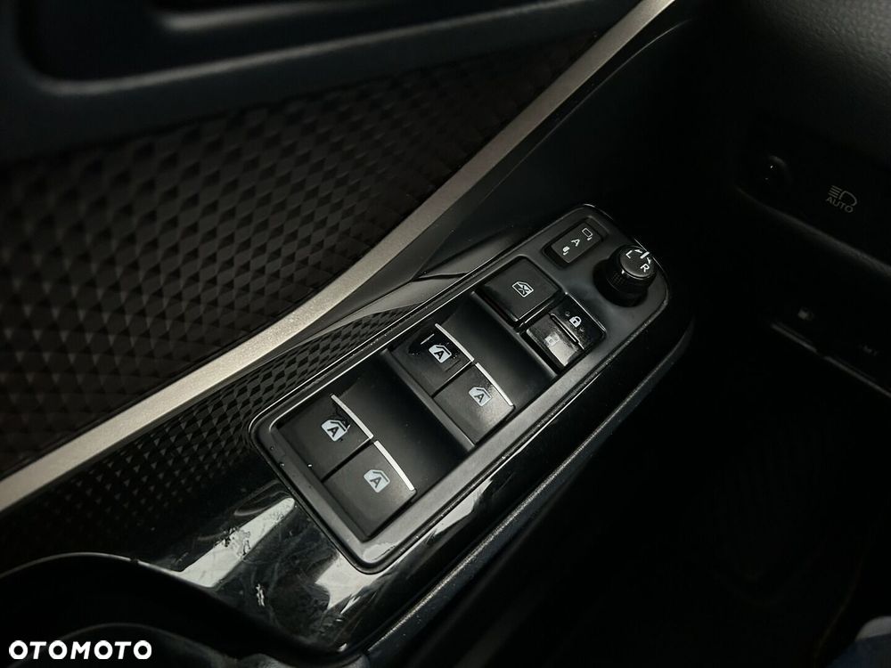 Toyota C-HR 1.2 T Prestige - 25