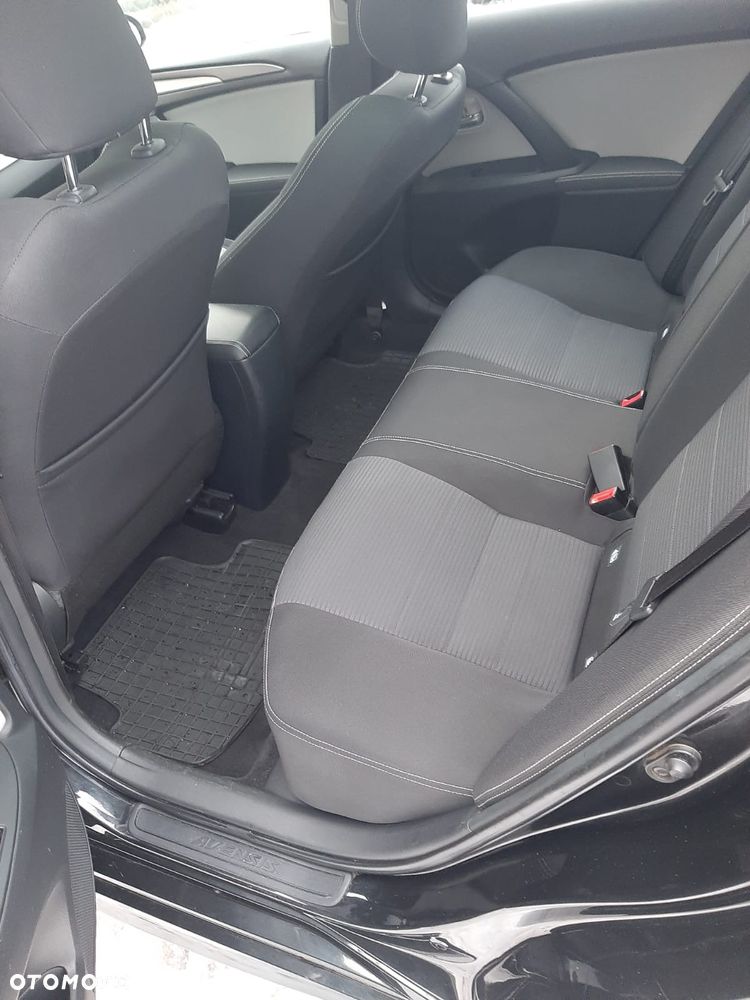Toyota Avensis Touring Sports 1.6 D-4D Comfort - 9
