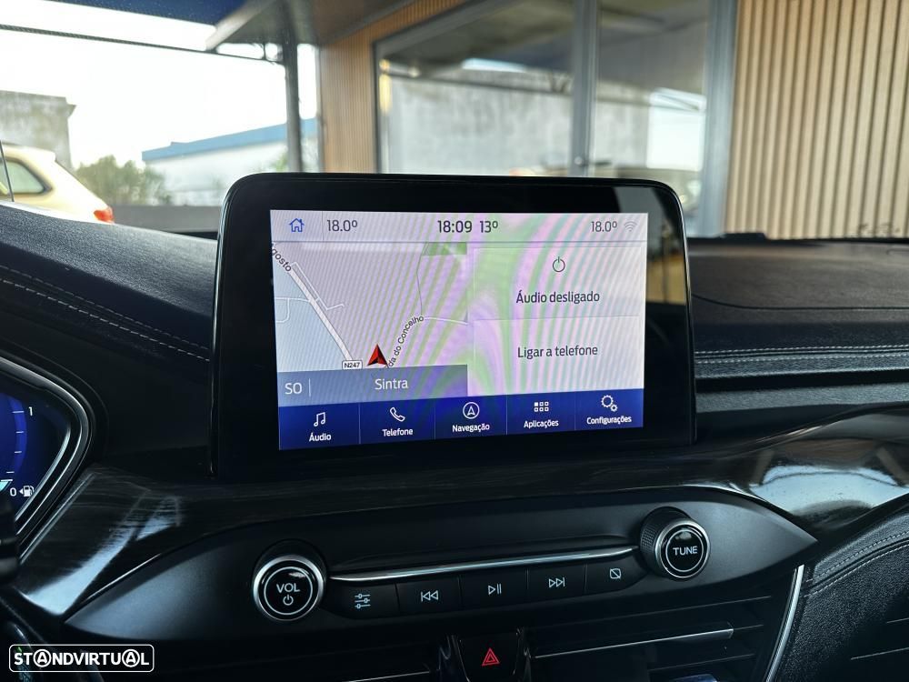 Ford Focus 2.0 TDCi EcoBlue Vignale - 23