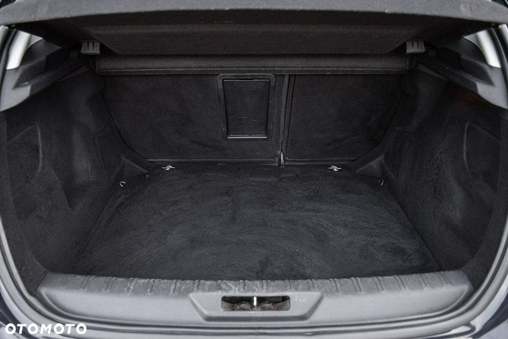 Peugeot 308 BlueHDi FAP 120 Stop&Start GT-Line Edition - 25