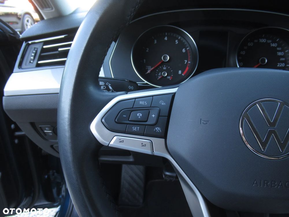 Volkswagen Passat 1.5 TSI EVO Business - 13