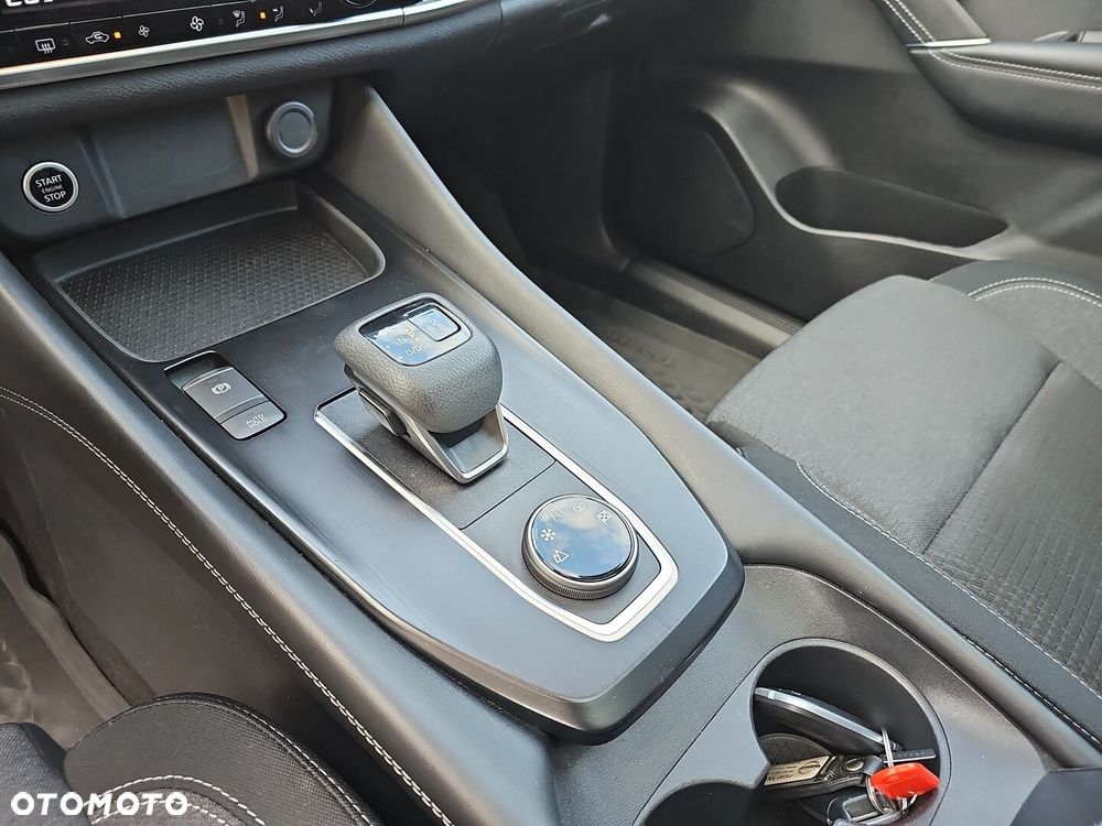 Nissan Qashqai 1.3 DIG-T mHEV 4x4 N-Connecta Xtronic - 21
