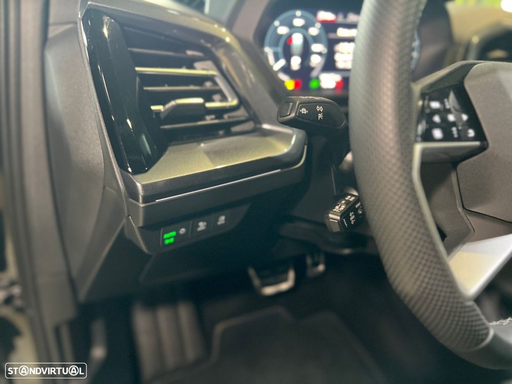 Audi Q4 Sportback e-tron 45 82 kWh SE Business Plus - 23