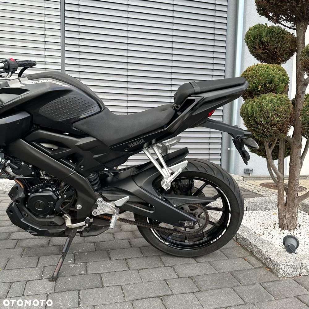 Yamaha MT - 11