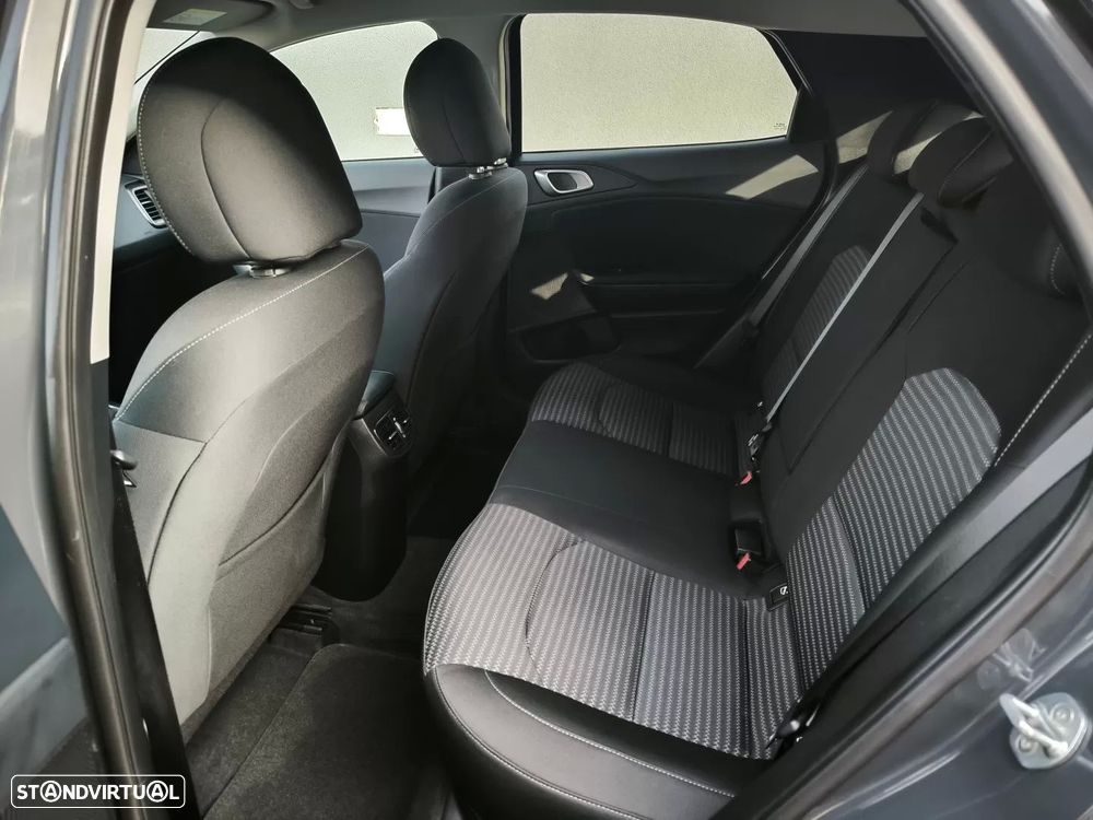 Kia XCeed 1.0 T-GDI Drive - 31