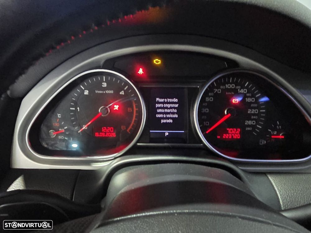 Audi Q7 3.0 V6 TDi quattro S-line Tiptronic - 13