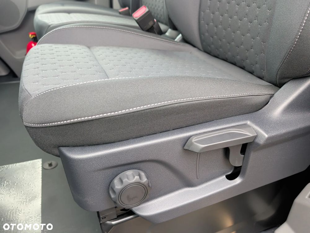 Ford Transit Custom - 12