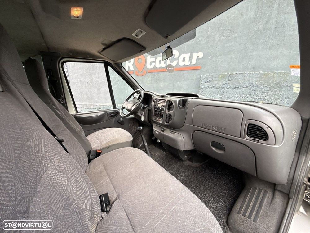 Ford Transit - 12