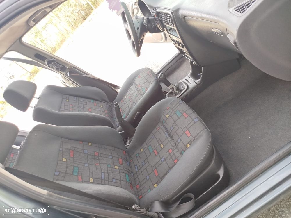 VW Polo 1.0 Fox DA - 12