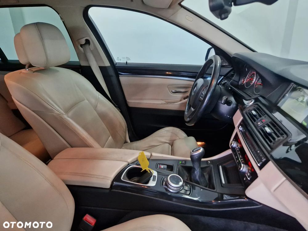 BMW Seria 5 - 17