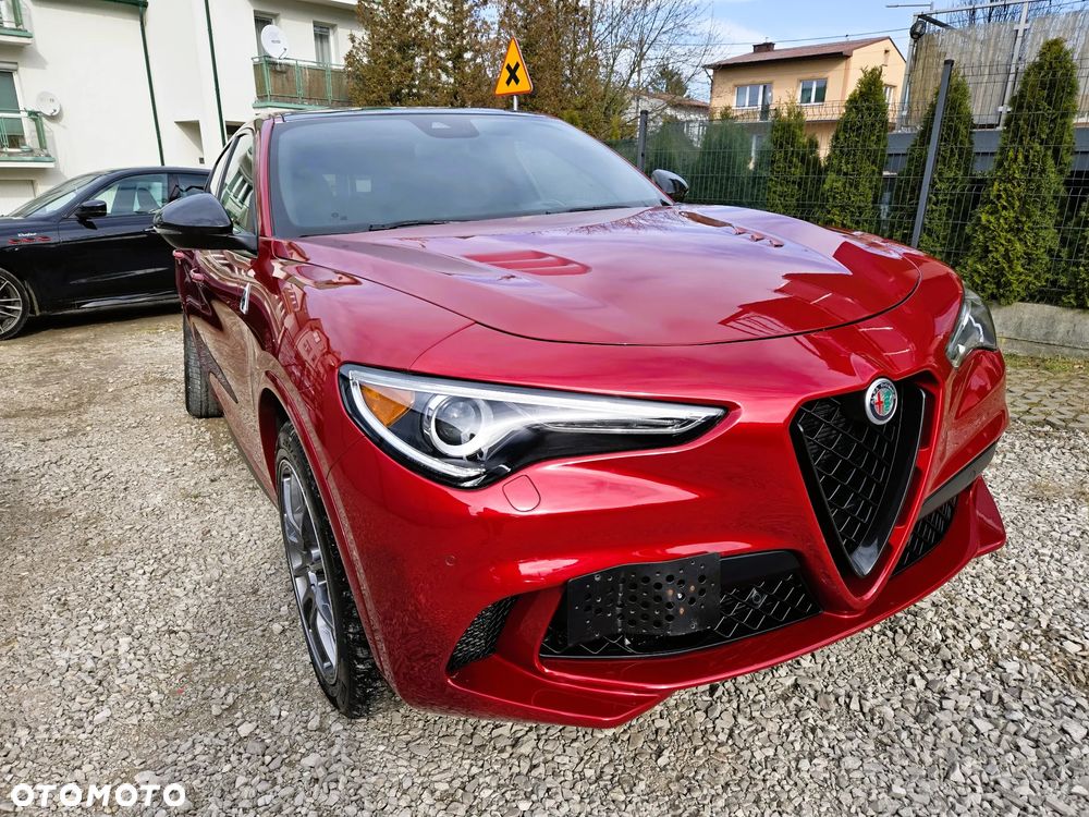 Alfa Romeo Stelvio 2.9 V6 Bi-Turbo Quadrifoglio Q4 - 1