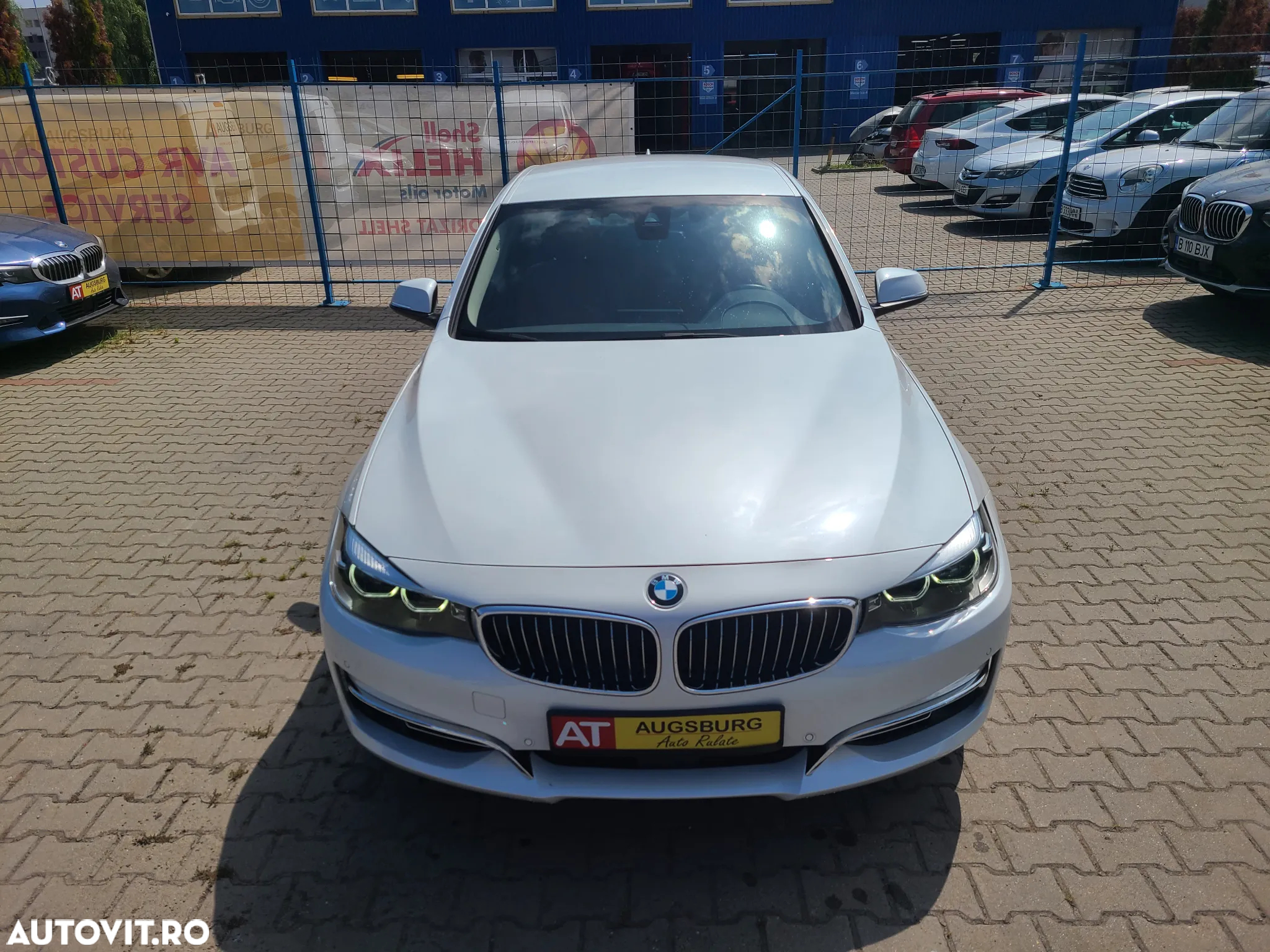 BMW Seria 3 320i GT xDrive AT - 7