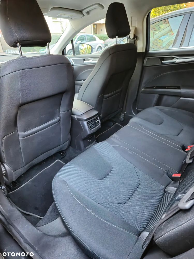 Ford Mondeo - 19