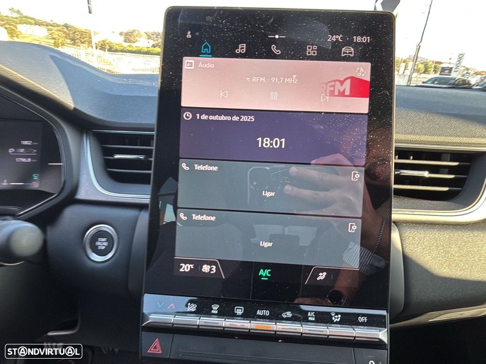 Renault Captur 1.0 TCe Techno Bi-Fuel - 15